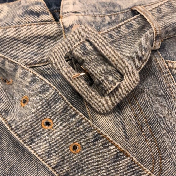 Le Lis Kesha High Waisted Denim Shorts M - Picture 5 of 8